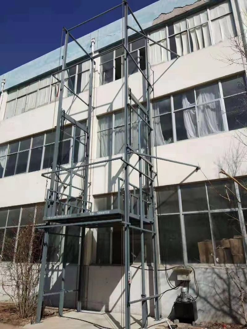 潮州室外贴墙货梯